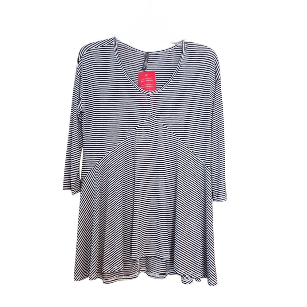 Evereve Allison Joy Top Shirt Tunic, Striped with Three Quarter Sleeves sz M